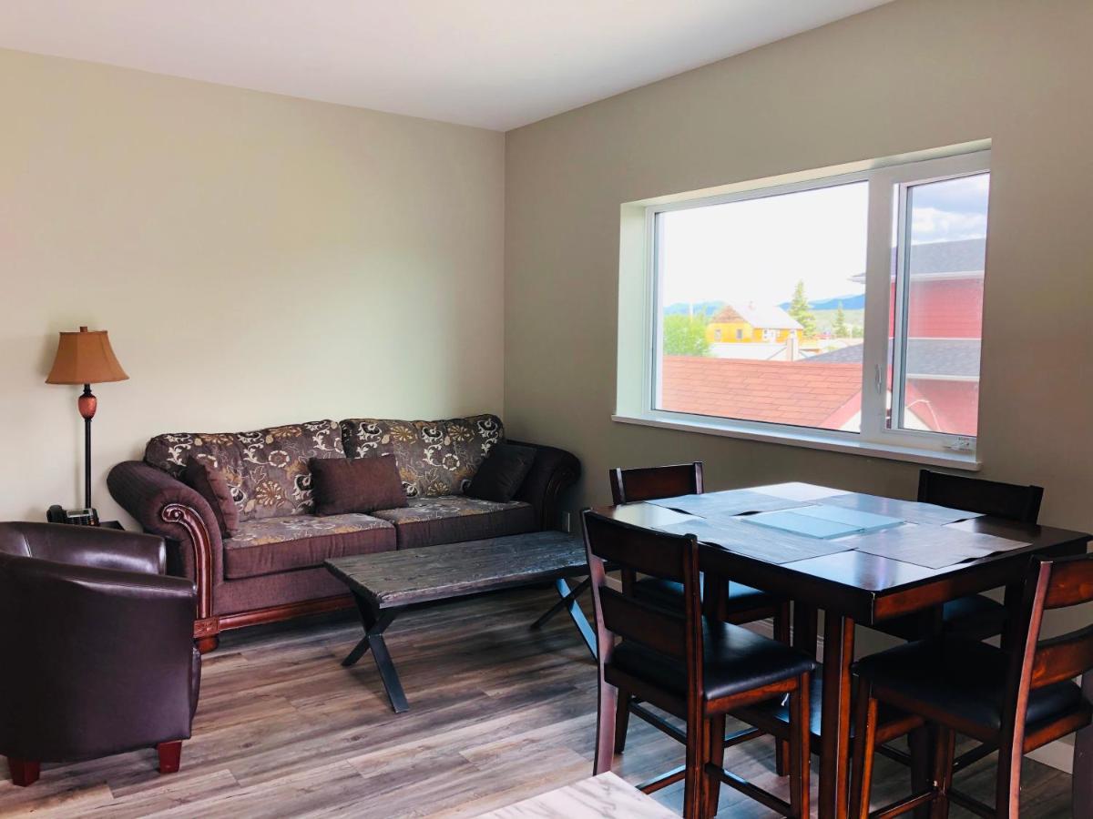Downtown Whitehorse Deluxe 2 Bedroom Condo Zewnętrze zdjęcie